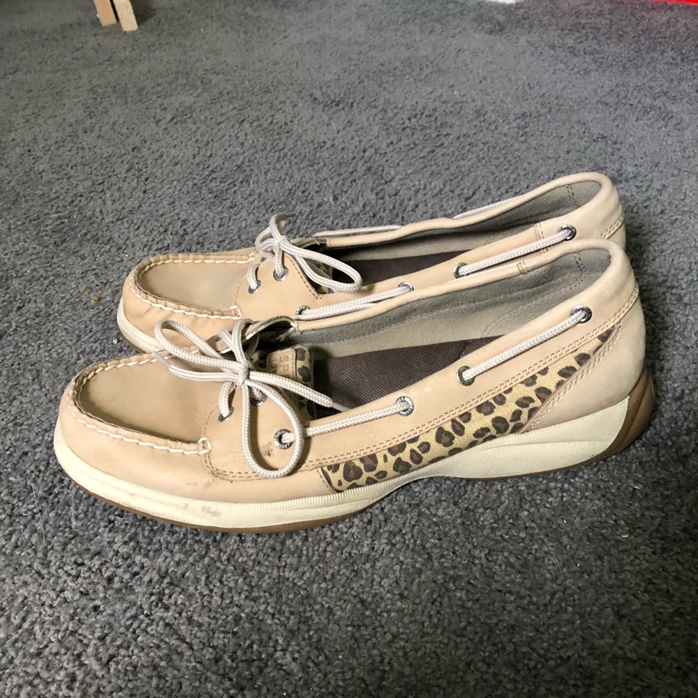 Women’s Sperry top-sider boat shoes size 11